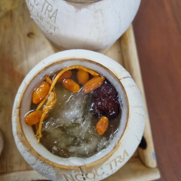 Dừa Chưng Tổ Yến